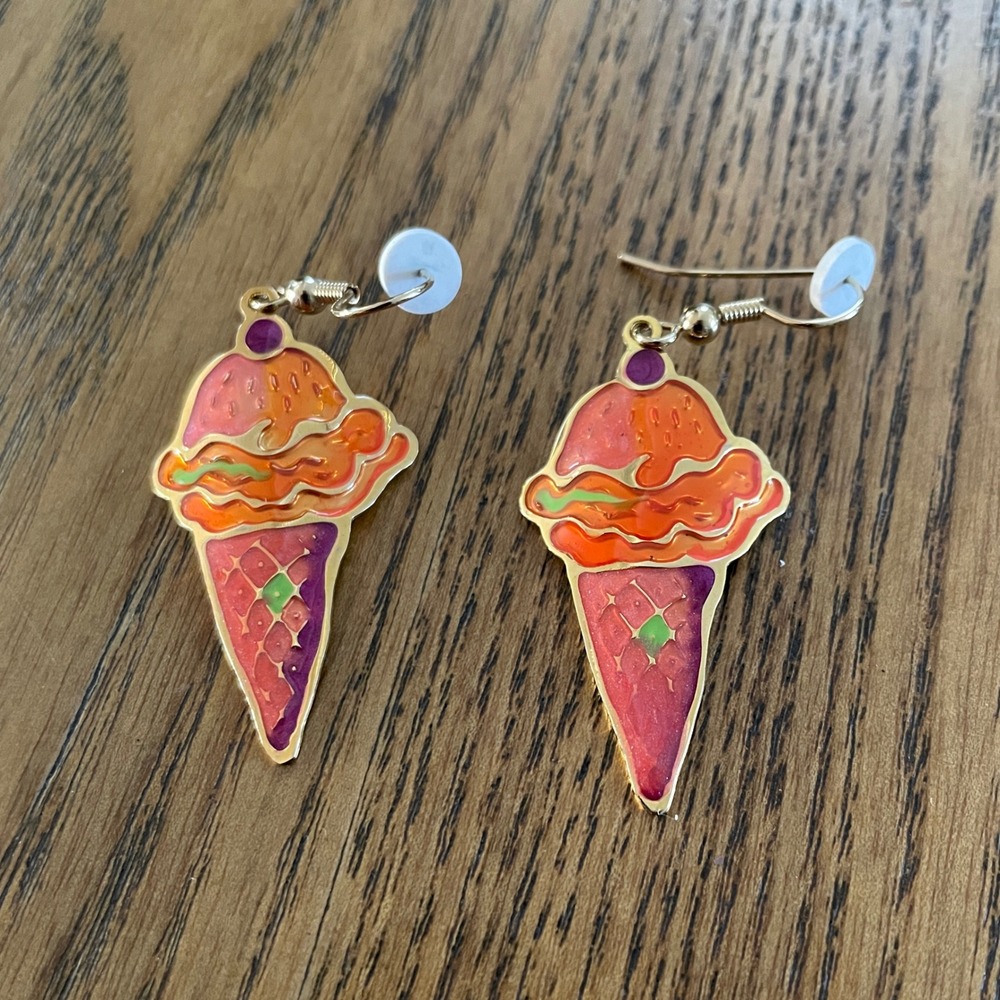 Two Hands Cloisonne Enamel Ice Cream Cone Dangle Earrings Orange Pink